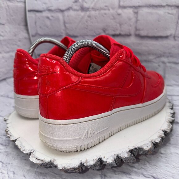 Nike Air Force 1 LV8 UV Low GS AO2286-600 Siren Red Patent Leather Youth Size 7 - Picture 2 of 9